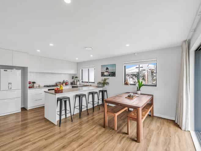 18 Newbrook Terrace, Darfield