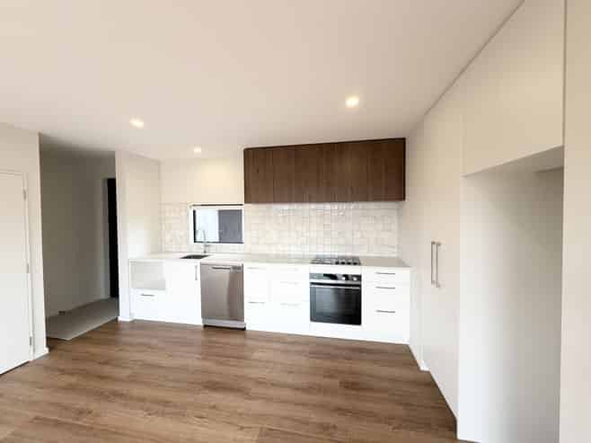 10/527 Hereford Street, Linwood