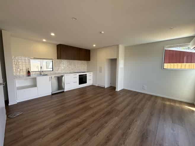 10/527 Hereford Street, Linwood