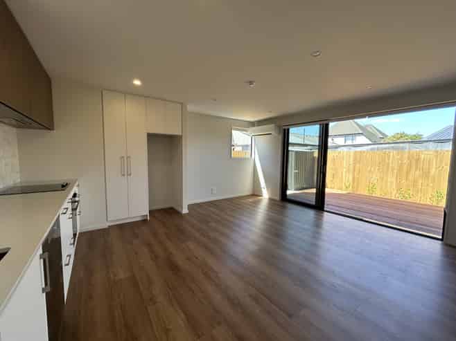 10/527 Hereford Street, Linwood