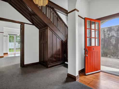 175 and 17 High Street, Eltham