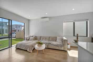 14 Kairakau Street, Takanini