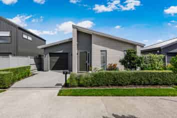 43 Port Way, Rosehill