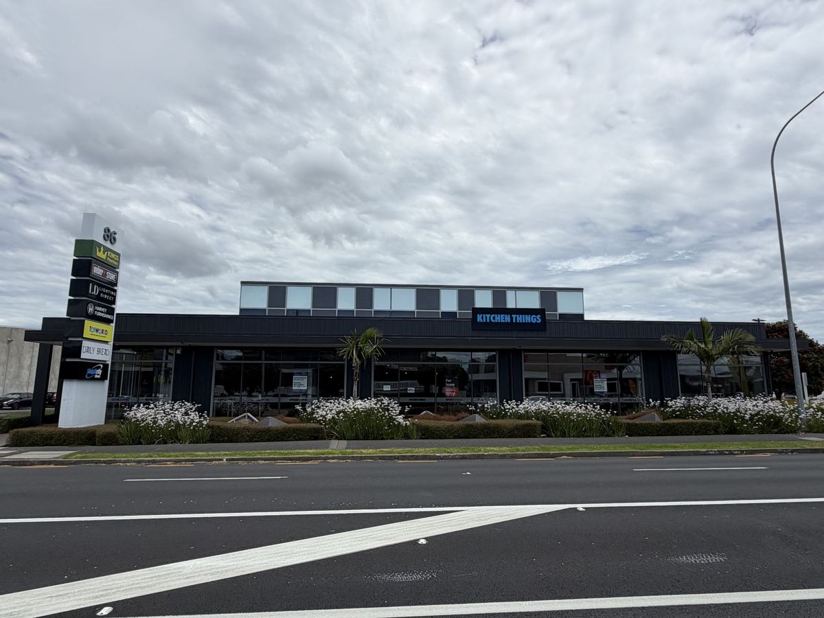 Premium Lunn Ave Showroom/Retail - Ansicht 5