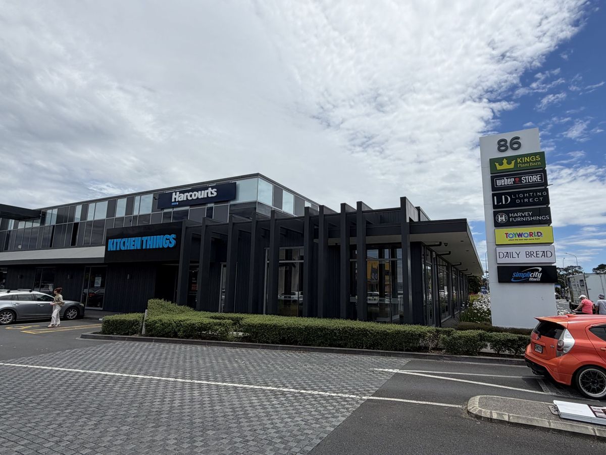 Premium Lunn Ave Showroom/Retail - Ansicht 3
