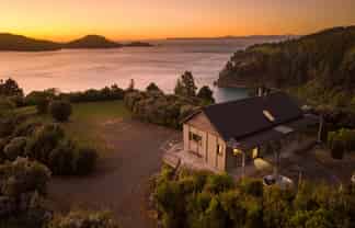 1786 Port Underwood Road, Port Underwood