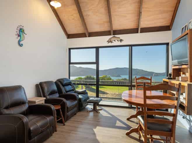 1786 Port Underwood Road, Port Underwood