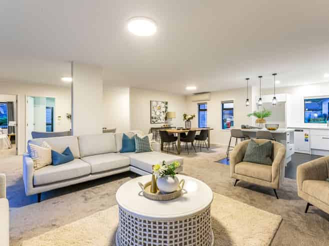 9 Paparoa Crescent, Aotea