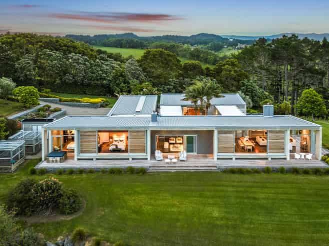 209 Sharp Road, Matakana