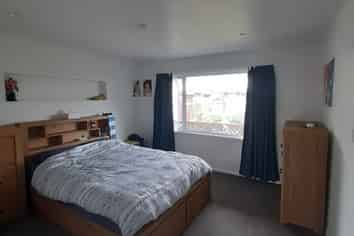 2/7a Curletts Road, Upper Riccarton