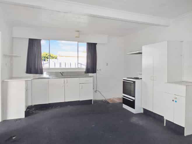 2 Hillary Street, Foxton