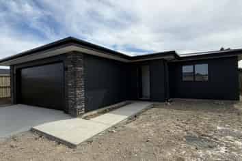 17 Orwell Way, Elgin