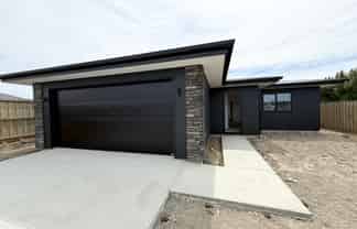 17 Orwell Way, Elgin