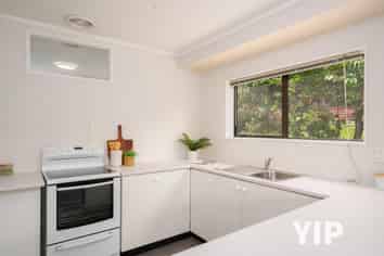 1/23 Bould Street, Johnsonville