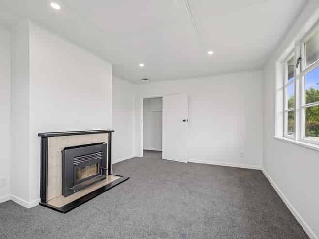 38 Manuka Crescent, Hillcrest