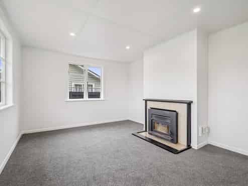 38 Manuka Crescent, Hillcrest