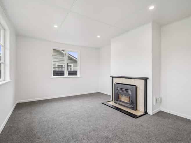 38 Manuka Crescent, Hillcrest