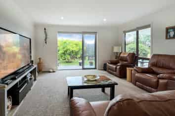 18 Digby Place, Waipu