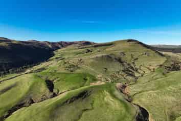  Hole and Corner Road, Ferndale