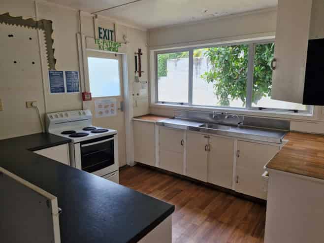 Pembroke Street between the City and Lake