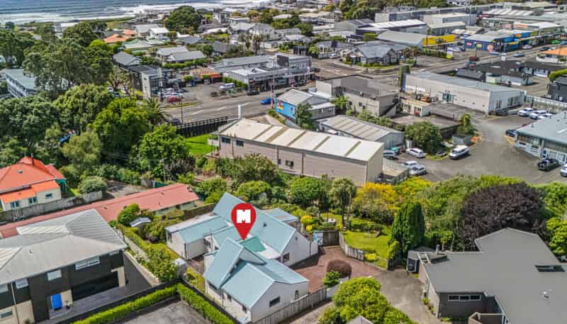 13A Mangorei Road, Strandon