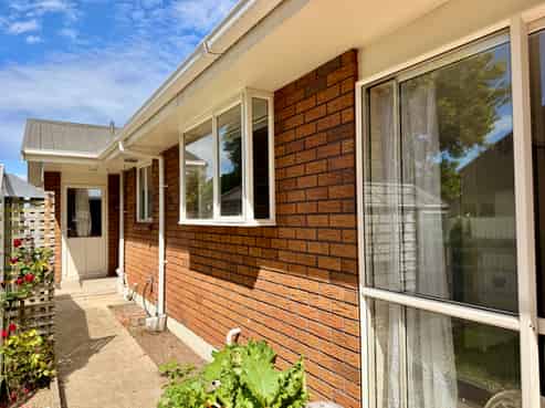 64 Maitland Street, Strathern