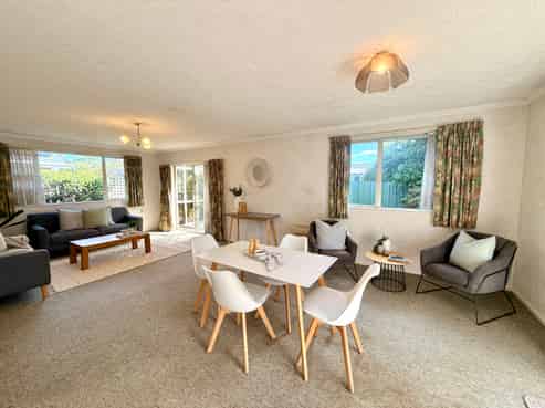 64 Maitland Street, Strathern