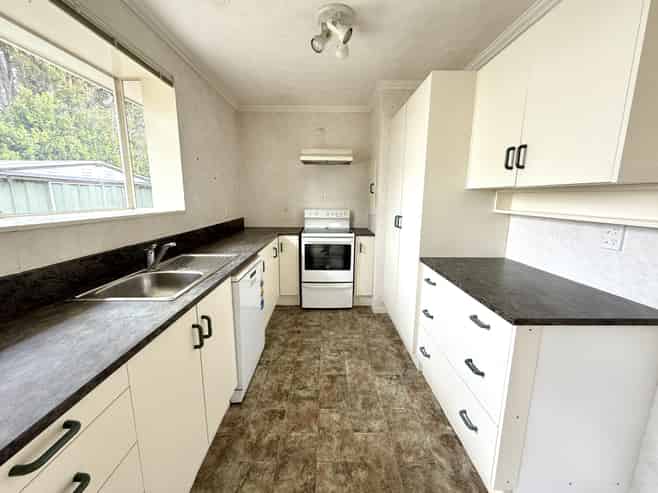 64 Maitland Street, Strathern