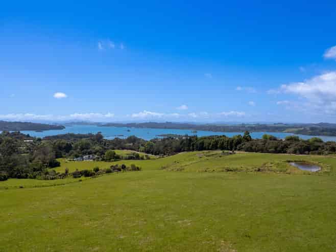 111 Magnolia Tree Way, Kerikeri