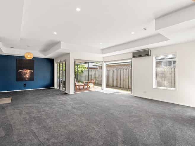 22 Pemberton Drive, Darfield