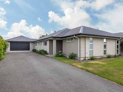 22 Pemberton Drive, Darfield