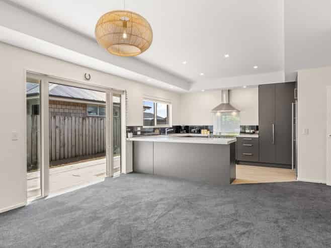 22 Pemberton Drive, Darfield