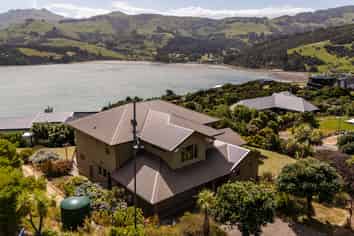 2 Kanuka Place, Robinsons Bay