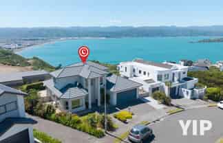 45 Tamworth Crescent, Newlands