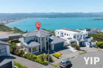 45 Tamworth Crescent, Newlands