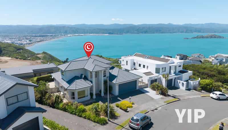 45 Tamworth Crescent, Newlands