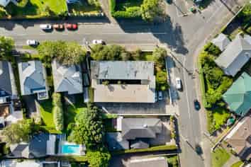 BLOCK OF FLATS - CORNER SITE INVESTMENT