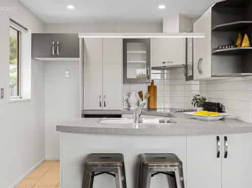 4/292 Halswell Road, Halswell