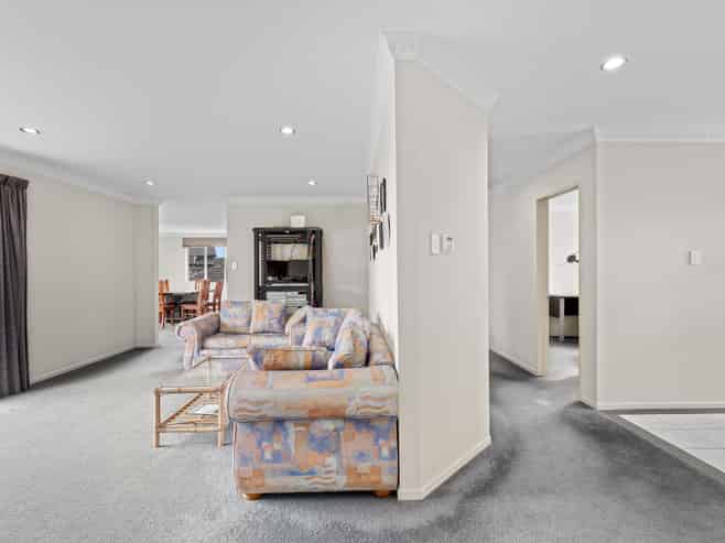 29 Leafield Crescent, Henderson