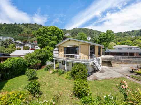 60 Waikawa Road, Picton