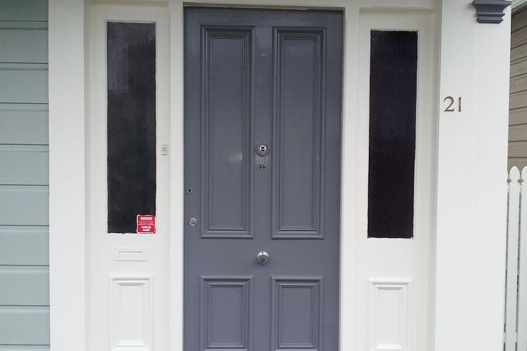 Tidy 3-5 Bedroom home at a great location - Vista 2