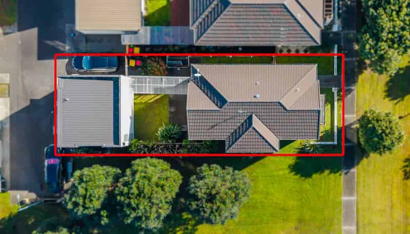 13 Phar Lap Crescent, Takanini