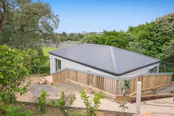 1/20 Polkinghorne Drive, Manly