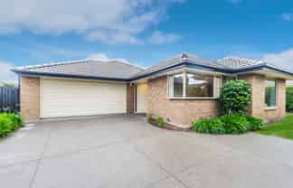 10 Cyclamen Place, Aidanfield