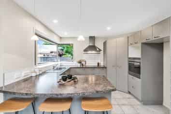 10 Cyclamen Place, Aidanfield