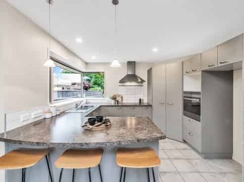 10 Cyclamen Place, Aidanfield