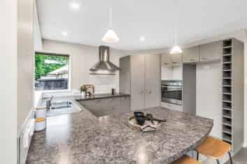 10 Cyclamen Place, Aidanfield