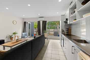 6/38 Maratahu Street, Westown