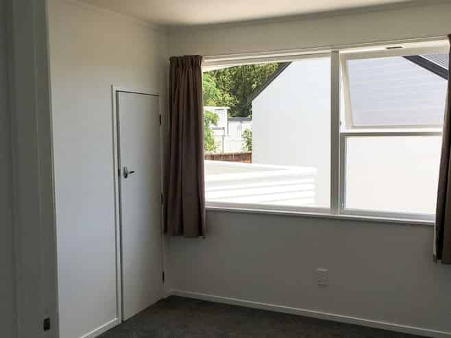 99 Vandeleur Avenue, Birkdale