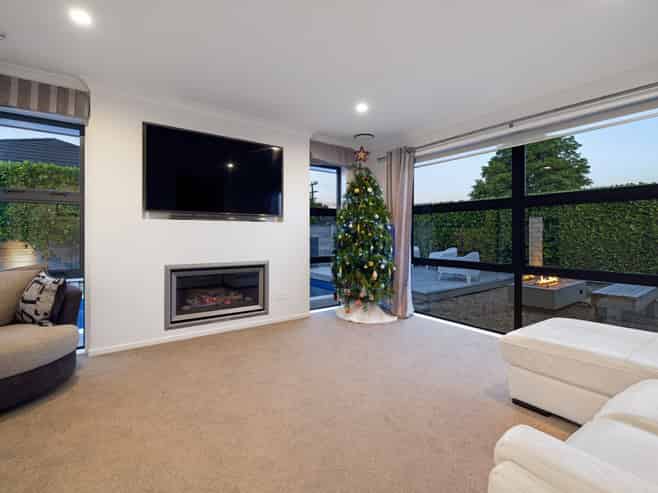 13 Munford Lane, Riverhead